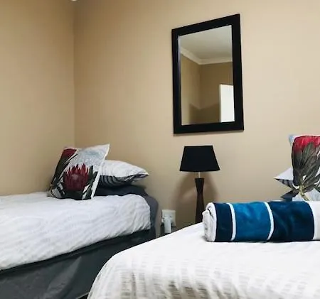 Authentic Newlands Appartement Kaapstad Buitenkant foto