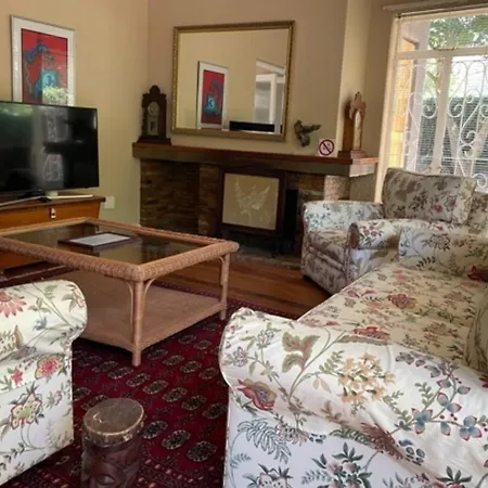 Authentic Newlands Appartement Kaapstad Buitenkant foto